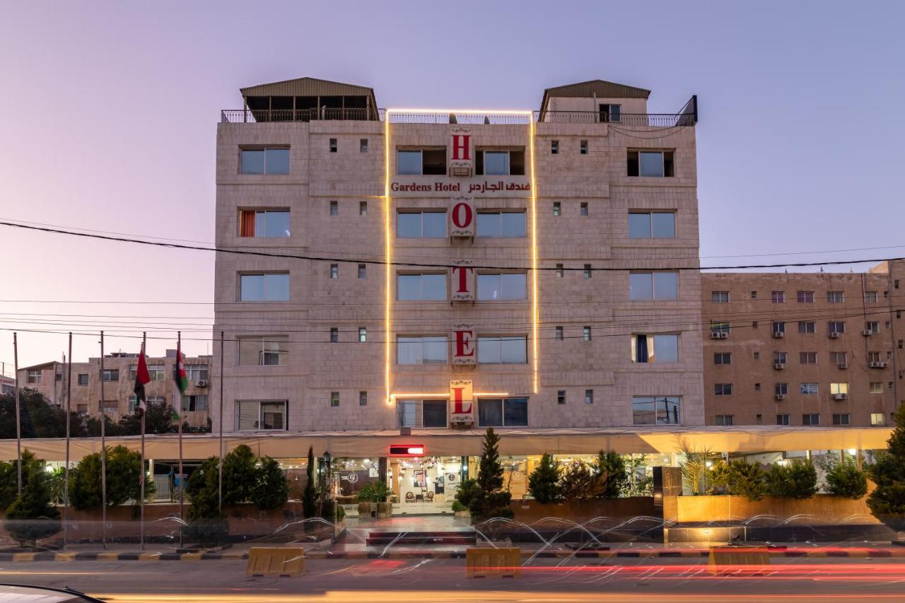 Gardens Hotel Amman Esterno foto